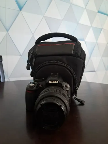 Nikon D3100 SEMINOVA