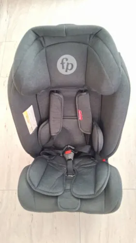 Cadeira para Auto Fisher-Price 0 a 36 kg - Excelente Estado