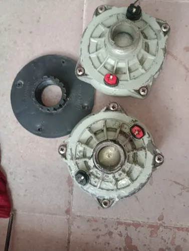 DOIS DRIVE D250X 1POLEGAD COM 2 ADAPTADOR PARA DUAS POLEGADA 1BOCA OVAL JARRÃO 1JBL NORMAL