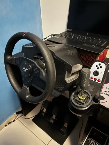 Thrustmaster T500 + Pedais/Cambio H e Sequencial Logitech