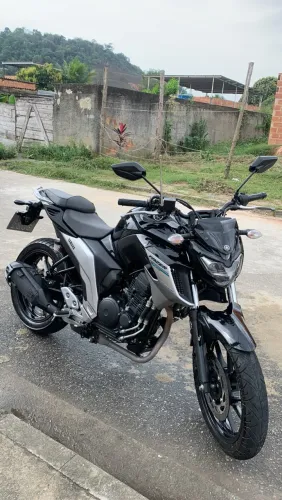 Fazer 250