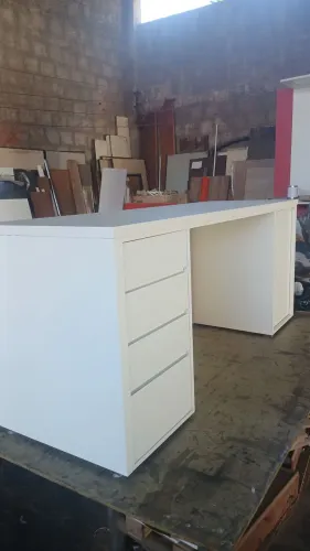 Mesa escrivaninha escritório em mdf 1,80 metros preço promocional 