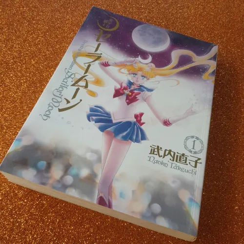 Edição Eternal Edition volume 1 mangá Pretty Guardian Sailor Moon em japonês