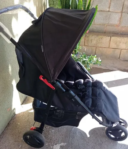 Carrinho de bebê Voyage