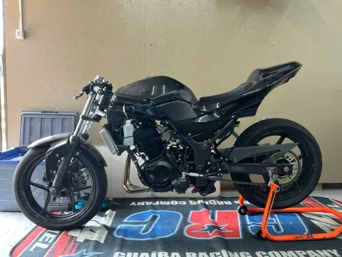 ninja 250r kawasaki pista