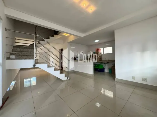 Casa de Condomínio Para Vender com 4 quartos 4 suítes no bairro Socopo em Teresina