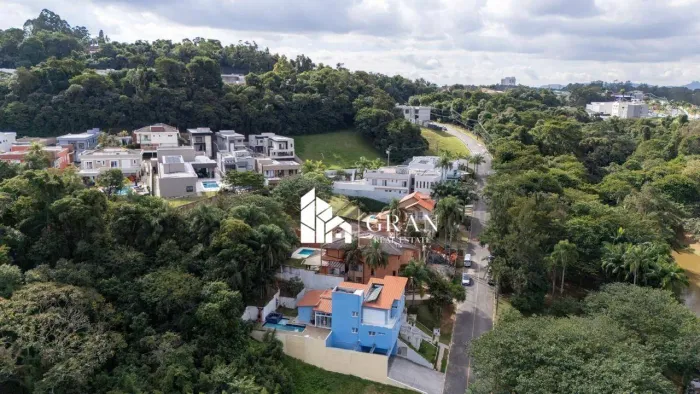 Lote à Venda no Condomínio Beverly Hills Jandira/SP