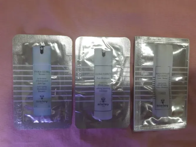 Kit 3 Amostras Cosméticos Luxo Sisley Paris (Sérum, Poros e Máscara Exfoliante)