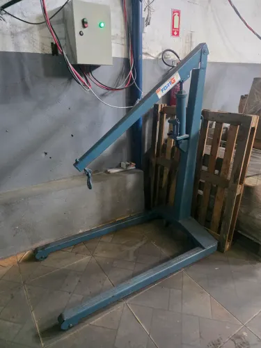 Guincho Hidráulico 500Kg com Roda de Ferro FORTG-GHU-12