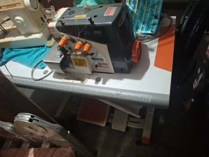 máquina de costura MegaMak MK-F8-3D