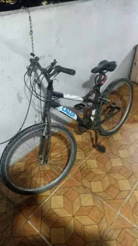 Bicicleta Caloi 21 marchas aro 26
