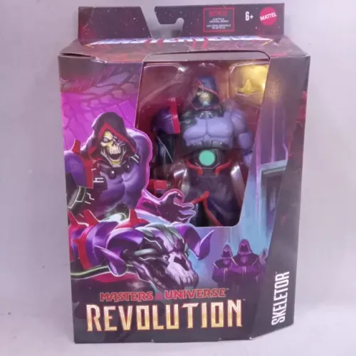 Esqueleto Revolution Masterverse Lacrado Skeletor Masters of the Universe