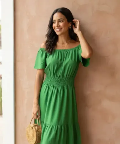 Vestido Verde Em Viscose. Látex Na Cintura. Tamanho G