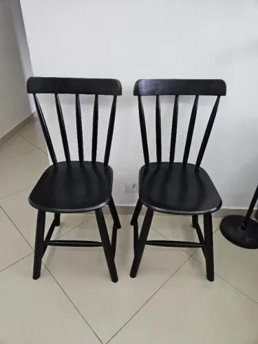 Conjunto 2 Cadeiras Madeira Pretas