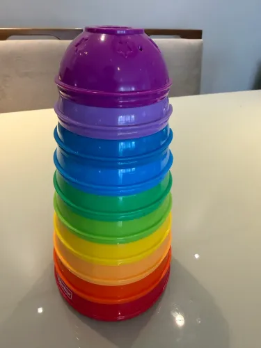 Potinhos para empilhar e rolar fisher price 