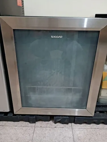 Frigobar sugar 46 litros 220, em ótimo estado de conservação
