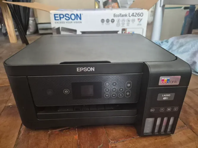 Vendo Impressora Epson L4260 SEMI-NOVA com tinta!