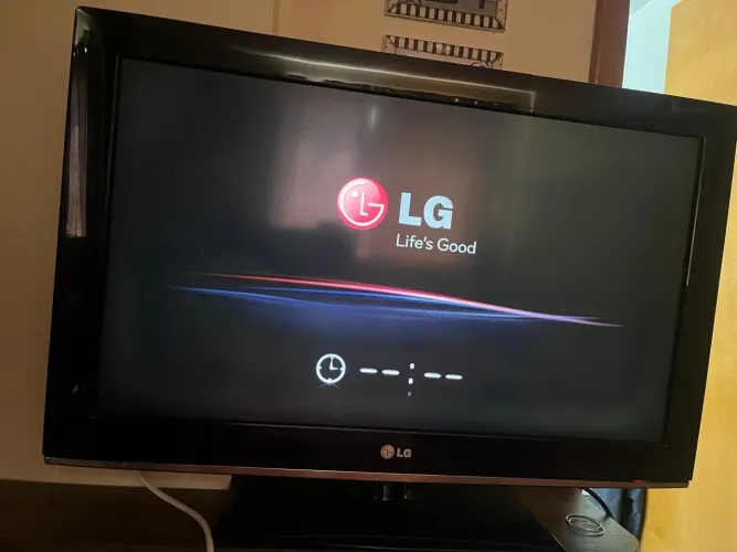 (USADA)TV LG 32 Polegadas
