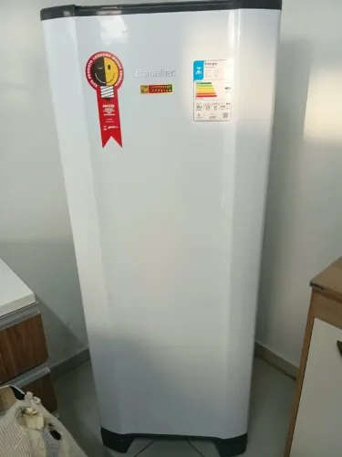 Geladeira Esmaltec Inverter - Branca - Ótimo Estado