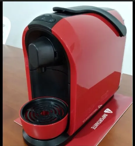 Cafeteira elétrica cápsula