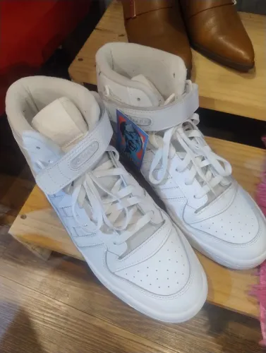 Tênis Adidas Forum Mid 