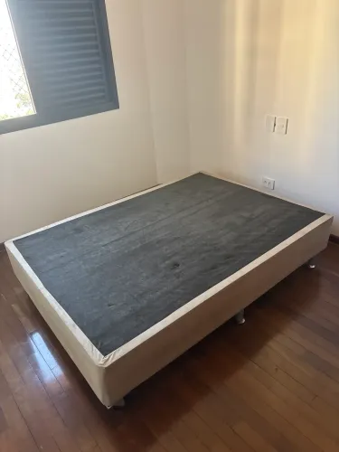 Base/box casal