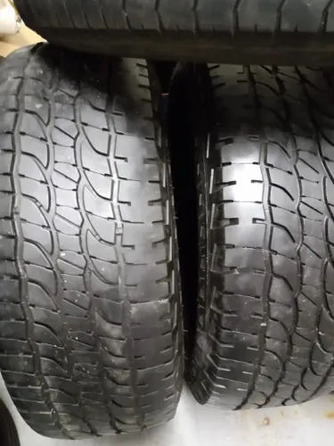 03 Pneu Michelin 265/65/17