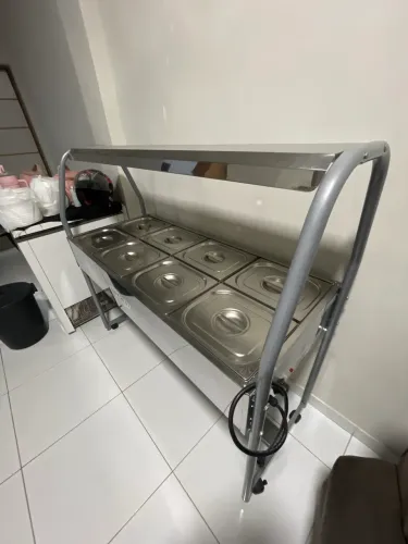Vendo self-service 4 meses de uso 8 Cuba
