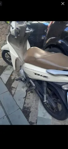 Biz ano 2019 cor branco