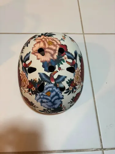 Capacete Farm Oriente Tropical Tamanho G - Bike / Skate / Patins