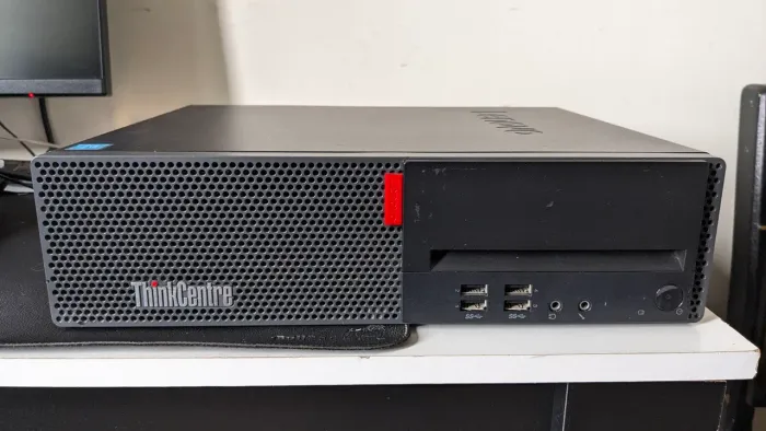 Computador Lenovo M910s Pentium 7 Geração Kaby Lake 8GB DDR4