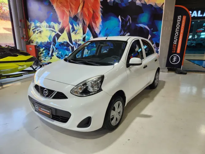 Nissan March S 1.0 12V Flex 5P 2017