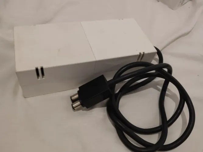 Fonte original Xbox One Europeia Bivolt