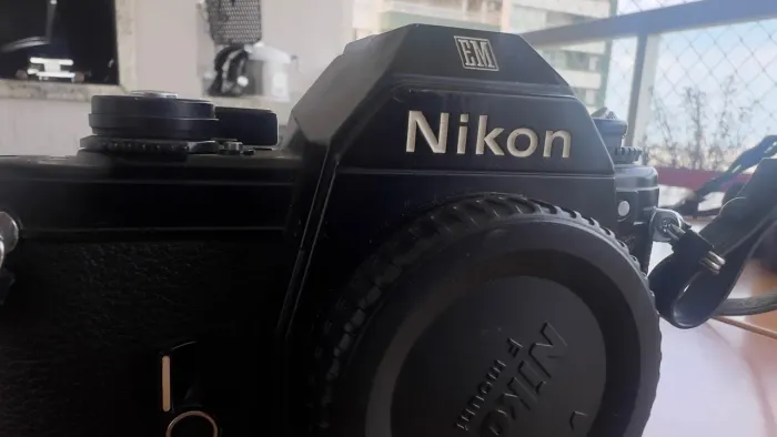 Câmera Nikon F-401 analógica 35mm autofoco - somente corpo