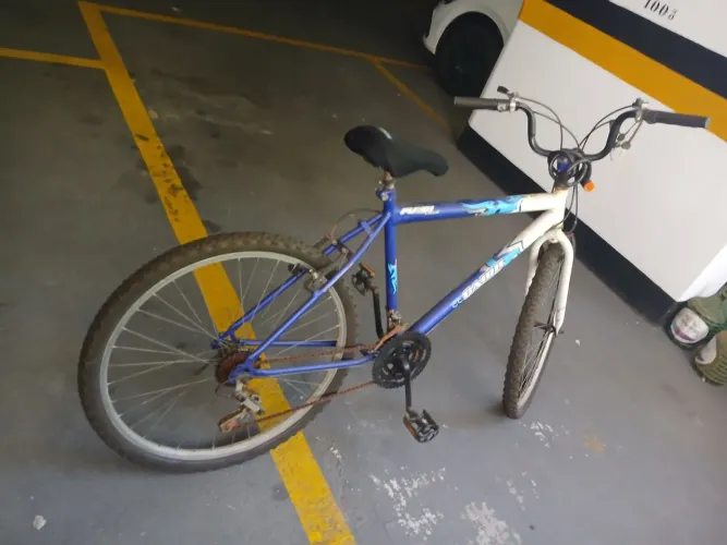 Bicicleta  troco por TV