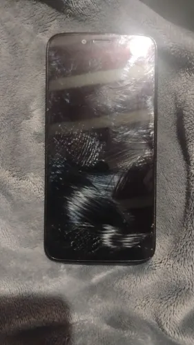 Moto G7 Play Funcionando - Tela Boa - Para Uso ou Reparo