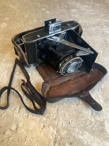 Câmera Dehel francesa dobrável vintage 