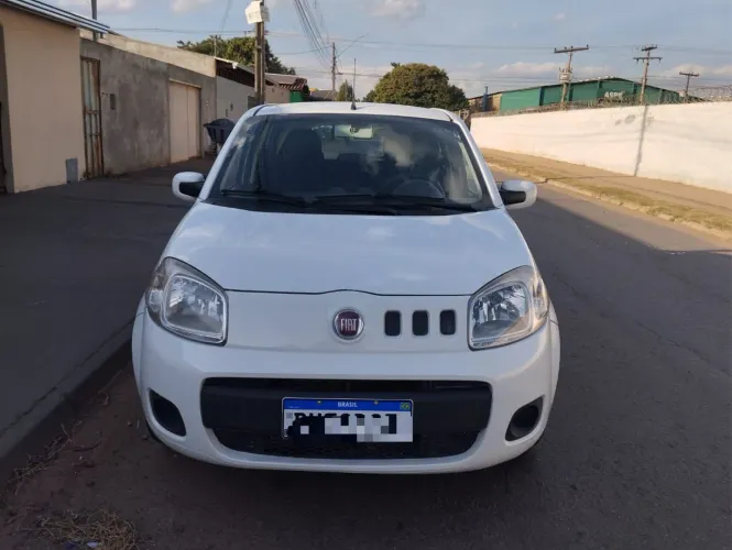 Fiat Uno Vivace Celeb. 1.0 EVO F.flex 8V 5P 2015