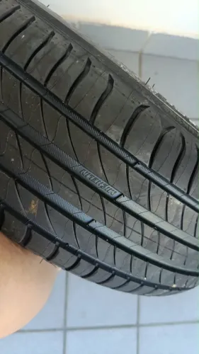 Pneu Michelin Primacy 4 P 185/60R15 88H