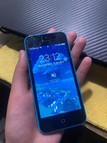 iPhone 5c 5GB - Funcionando Tudo (Tela Quebrada)