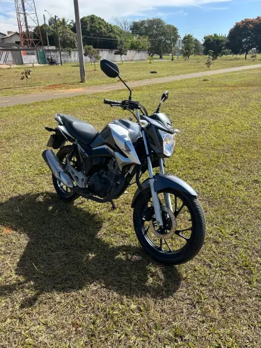 Honda Titan 160 Único dono 14 mil km