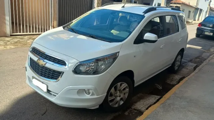 Chevrolet Spin LTZ 1.8 8V Econo.flex 5P Mec. 2013
