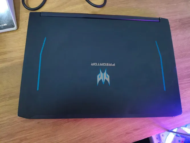 Acer Predator Helios 300