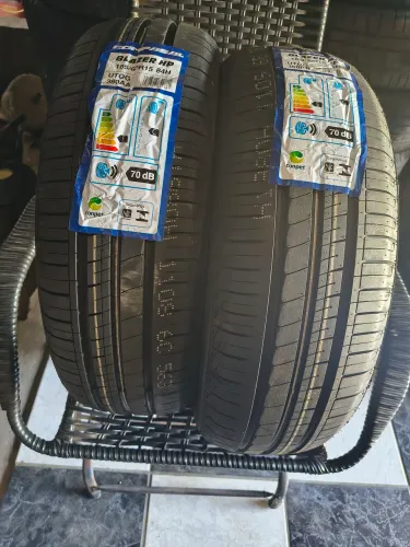 Vendo dois pneus compasal blazer Hp aro 15.185.60 pneus primeira linha