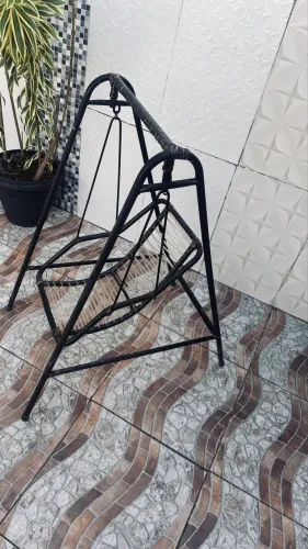 Vendo Balanço de Criança. Semi Novo.