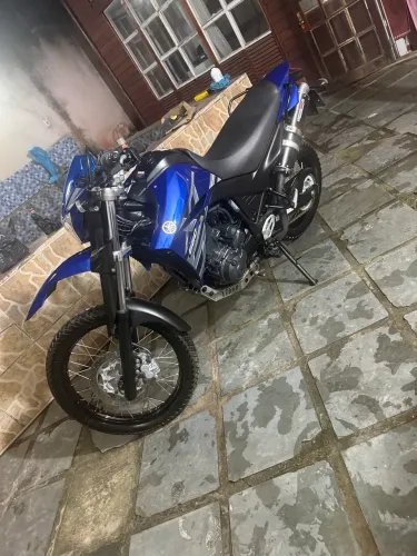 Yamaha xt660r ano2015