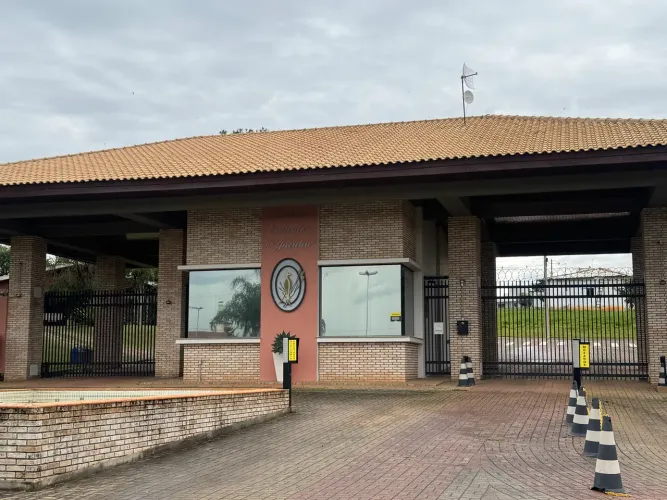 Terreno em Itu - 1000m2 - Condomínio fechado