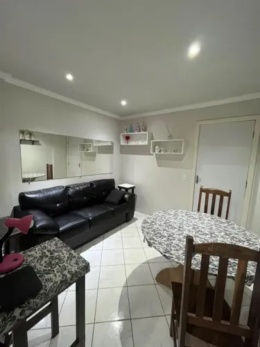 Apartamento Mobiliado em Itapuã | R$ 2.200 com Todos os Consumos Incluso!