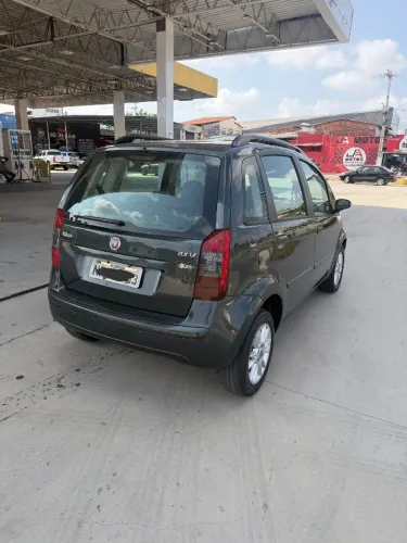 Fiat Idea ELX 1.4 MPI Fire Flex 8V 5P 2010