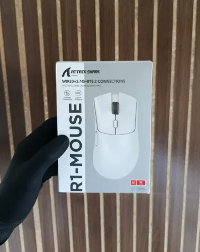 Mouse gamer Attack Shark R1